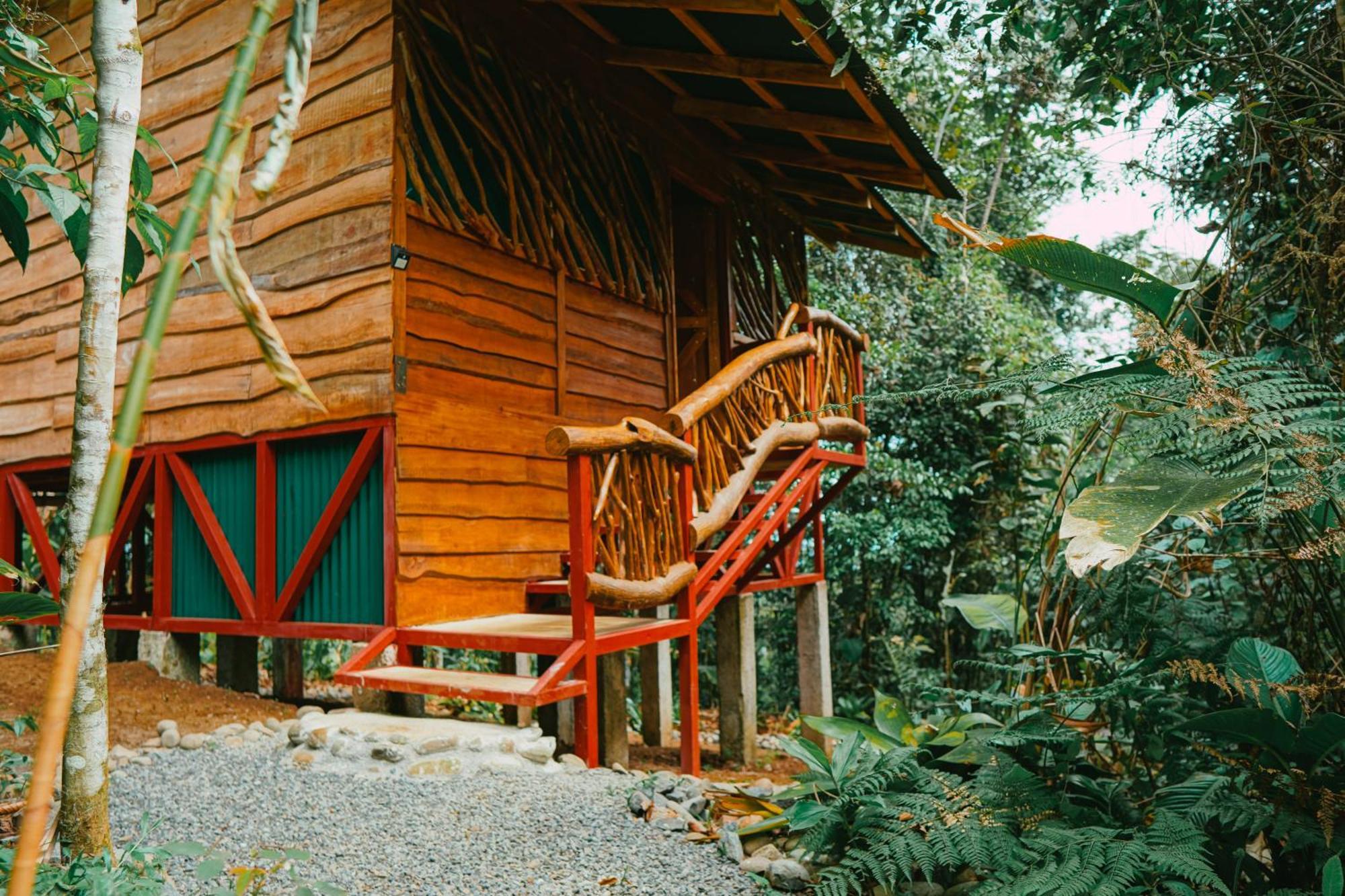 La Tigra Rainforest Lodge La Fortuna Extérieur photo