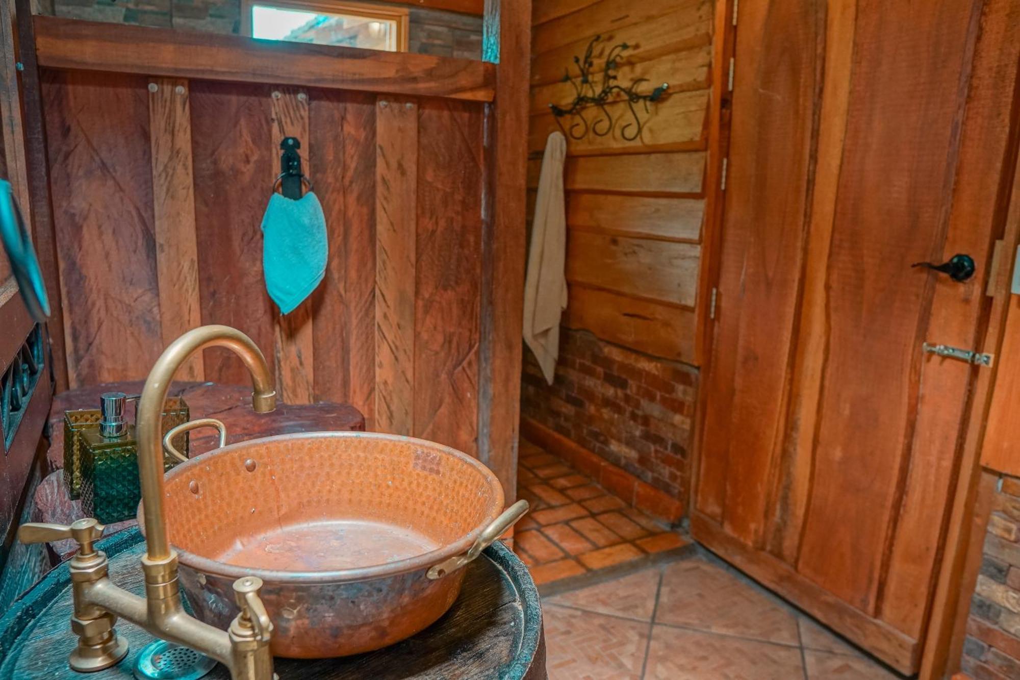 La Tigra Rainforest Lodge La Fortuna Extérieur photo